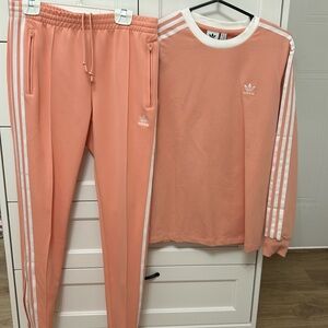 Pink adidas set